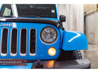 **ACCIDENT FREE - MECHANICALLY CERTIFIED** 119,149 KM This 2018 Jeep Wrangler JK Unlimited 4x4 Sahar... (image 4)