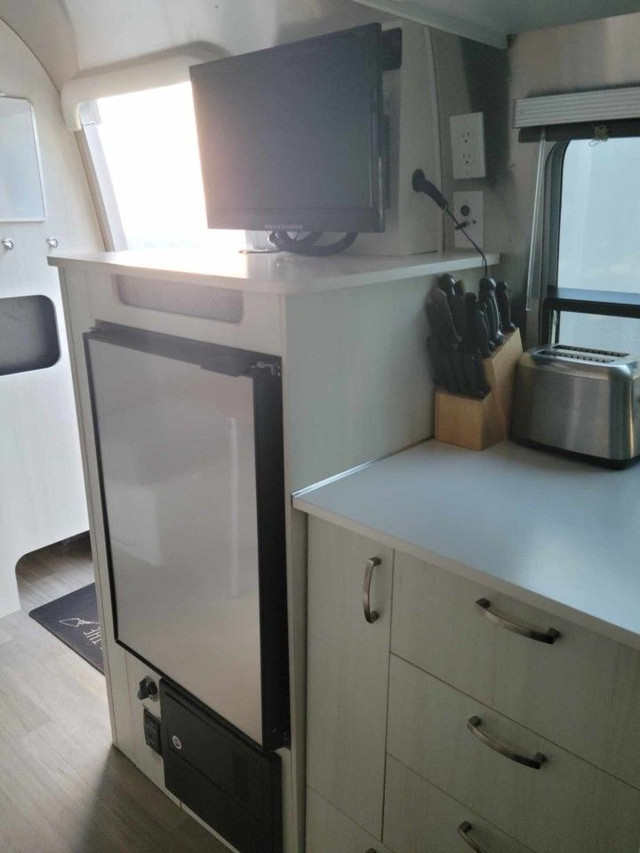 2020 AirStream TRAILER in Cars & Trucks in Truro - Image 4