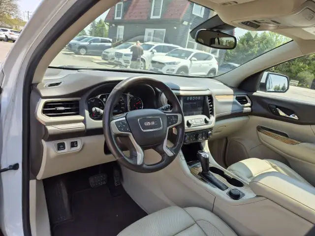 2017 GMC Acadia Denali - No Accidents - Certified in Cars & Trucks in London - Image 12