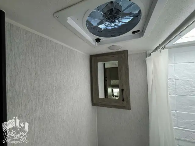 2025 Sunset Park RV 1500 in Travel Trailers & Campers in Kamloops - Image 25