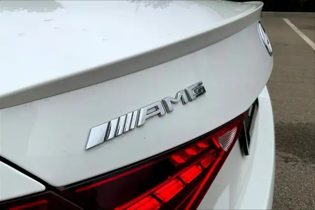 2023 Mercedes-benz C-class AWD C43 AMG dans Autos et camions dans Ville d’Edmonton - Image 9