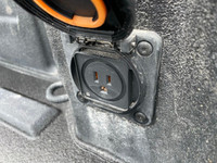 LANE KEEP ASSIST | BACK UP CAMERA | AUTO HIGH BEAMS | ONSTAR | XM RADIO | WIFI HOT SPOT | APPLE CARP... (image 5)