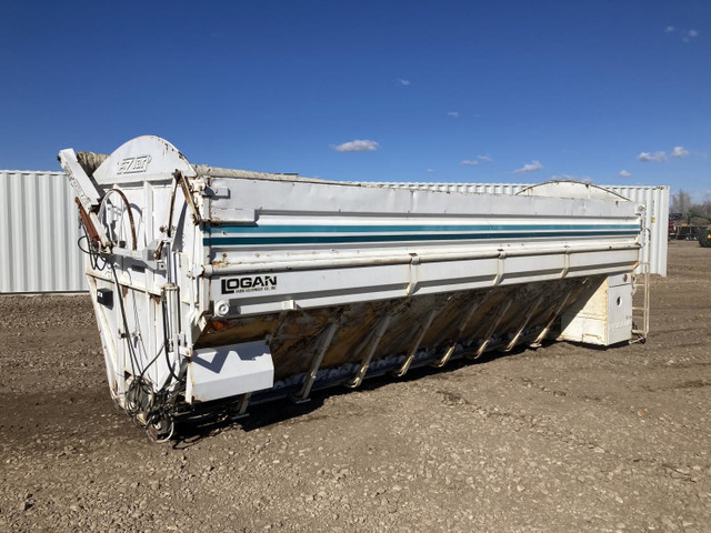 Logan 20 Ft Potato Truck Box BOF10 in Farming Equipment in Calgary