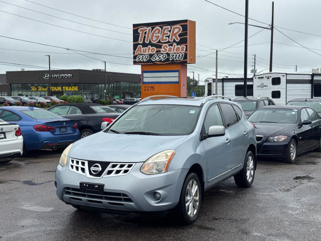 2011 Nissan Rogue AS IS, SV, RUNS AND DRIVES GOOD in Cars & Trucks in London