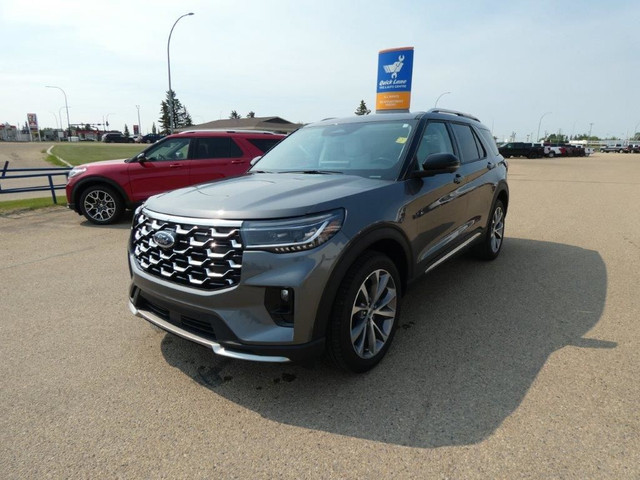 Platinum 4WD, Ultimate Pacakge in Cars & Trucks in Edmonton
