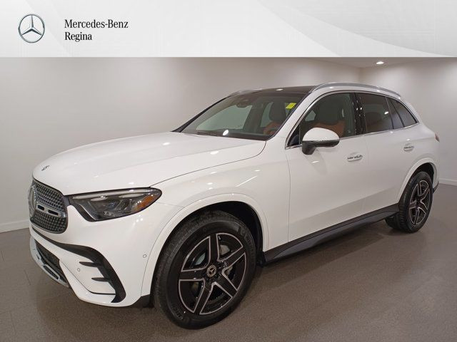 2025 Mercedes-Benz GLC GLC 300 in Cars & Trucks in Regina