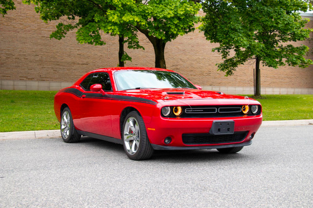 2015 Dodge Challenger SXT RWD in Cars & Trucks in Mississauga / Peel Region - Image 3