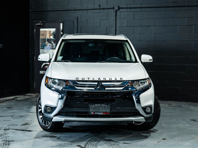 2018 Mitsubishi Outlander SE AWC/7 PASS/ROOF/CAM/BLIND SPOT/KEYL in Cars & Trucks in Mississauga / Peel Region - Image 3