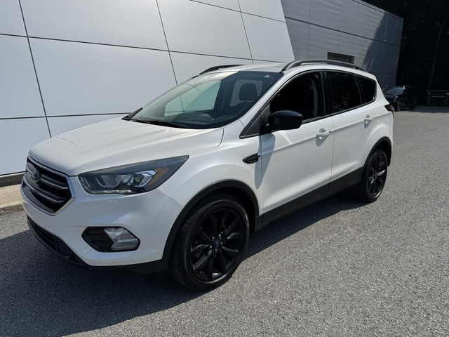 Ford Escape 2017 SE AWD Sièges Chauffants Climatisation Bizone C in Cars & Trucks in Trois-Rivières