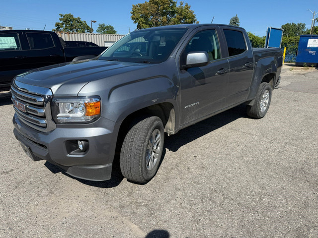 2020 GMC Canyon SLE REAR PARK ASSIST | 6-WAY POWER DRIVER SEA... in Cars & Trucks in London - Image 2