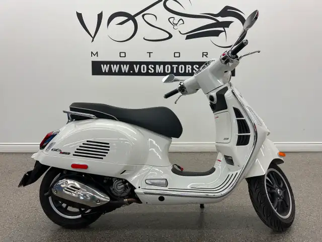 2023 Vespa GTS Super HPE 300 ABS - V5855 - -No Payments for 1 Ye in Scooters & Pocket Bikes in Markham / York Region - Image 15