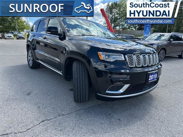 2019 Jeep Grand Cherokee Summit - Plush Luxury - $291 B/W in Cars & Trucks in Norfolk County - Image 3