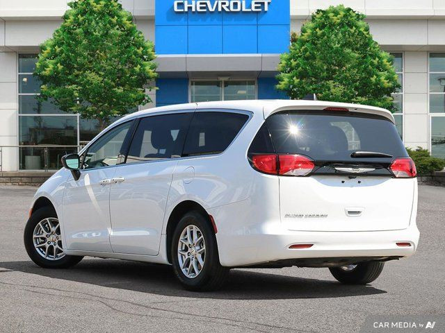 2024 Chrysler Grand Caravan SXT | Accident free | Remote start in Cars & Trucks in Oshawa / Durham Region - Image 4