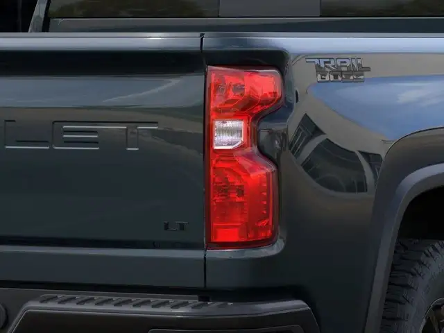 2025 Chevrolet Silverado 2500HD LT in Cars & Trucks in Oakville / Halton Region - Image 15