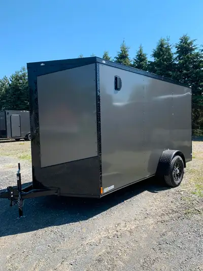 sell cargo trailer enclosed trailer remorque trailer fermé no- galvanize + also some utility galvani...