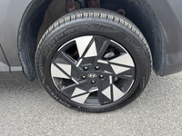 Hyundai Kona 2.0L Preferred AWD Tissu Volant Chauffant Mags 2024 à vendreJAMAIS ACCIDENTÉ!! Caméra r... (image 6)