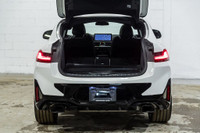 Francais: * Ensemble Premium Essentiel * Freins M Sport rouges * Blanc Alpin * Sellerie Sensatec per... (image 7)