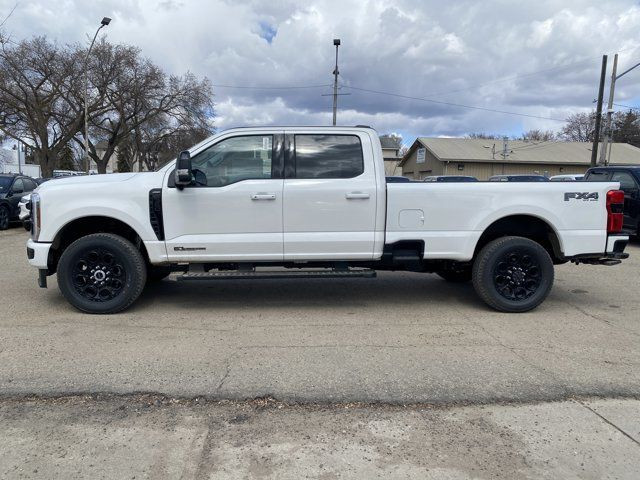 2025 Ford Super Duty F-350 SRW Lariat | Crew Cab 176 in Cars & Trucks in Edmonton - Image 4