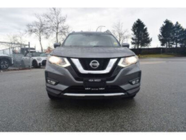 2019 Nissan Rogue S in Cars & Trucks in Burnaby/New Westminster - Image 2