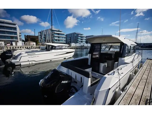 2025 Parker 760 QUEST in Powerboats & Motorboats in Québec City - Image 6