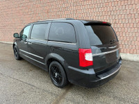 FINANCING AVAILABLE O.A.C AT ONLY $185 BI-WEEKLY! STOW N GO, REARVIEW CAMERA, UPGRADED WHEELS, REAR-... (image 3)