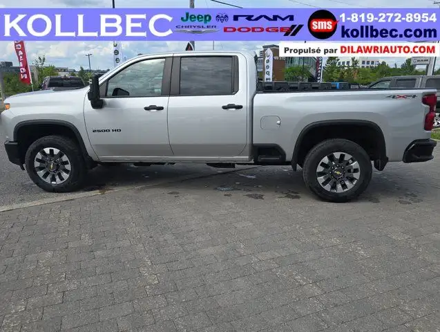 2022 Chevrolet Silverado 2500HD Custom in Cars & Trucks in Gatineau - Image 9