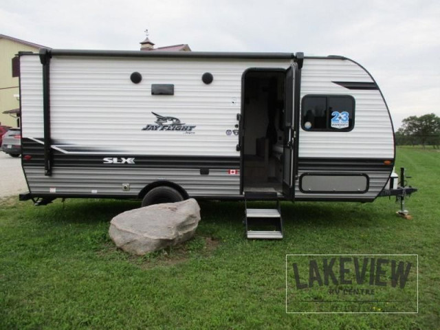 2024 Jayco Jay Flight SLX 174BH in Travel Trailers & Campers in Owen Sound