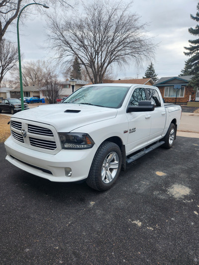 2015 RAM 1500 Sport Ram Box- Loaded/Great Condition- Very Well Maintained