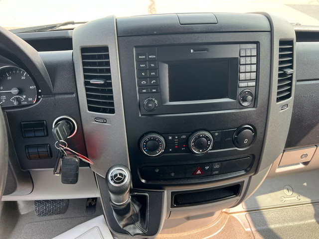 2017 Mercedes-Benz Sprinter Van 2500 144-in. WB in Cars & Trucks in Oakville / Halton Region - Image 4