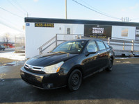 2011 Ford Focus SE CLEAN CARFAX!!!