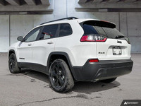 This Jeep Cherokee delivers a Regular Unleaded I-4 2.4 L/144 engine powering this Automatic transmis... (image 4)