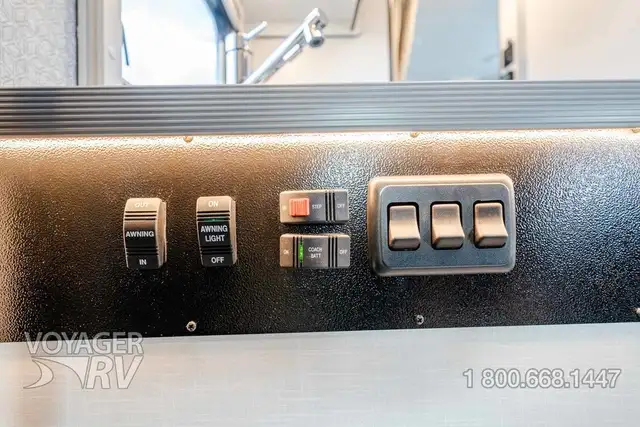 2025 Winnebago Ekko 22A AWD POP-TOP in RVs & Motorhomes in Kelowna - Image 44