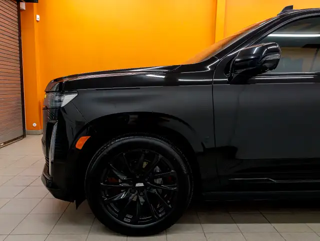 2024 Cadillac Escalade SPORT PLATINUM AWD *GR. ONYX* *SUPER CRUI in Cars & Trucks in Laurentides - Image 44