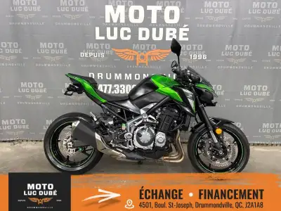 Kawasaki Z900 ABS 2018 SEULEMENT 11 494 KM FREINS ABS MOTO IMMATRICULÉE RÉGULIÈRE À LA SAAQ FENDER E...
