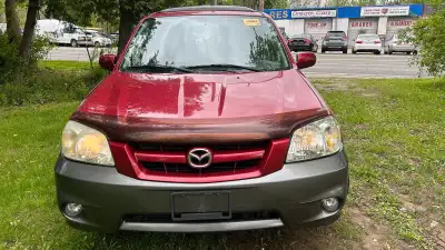 2006 Mazda Tribute S, AWD, RUNS AND DRIVES GREAT, CLEAN CARFAX, ACCIDENT FREE, LEATHER AND HEATED SE...