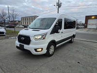 ONLY 32,000km - ONE UNIT AVAILABLE, ONE MORE ARRIVING SOON - BALANCE OF FORD COMPREHENSIVE & POWERTR... (image 1)