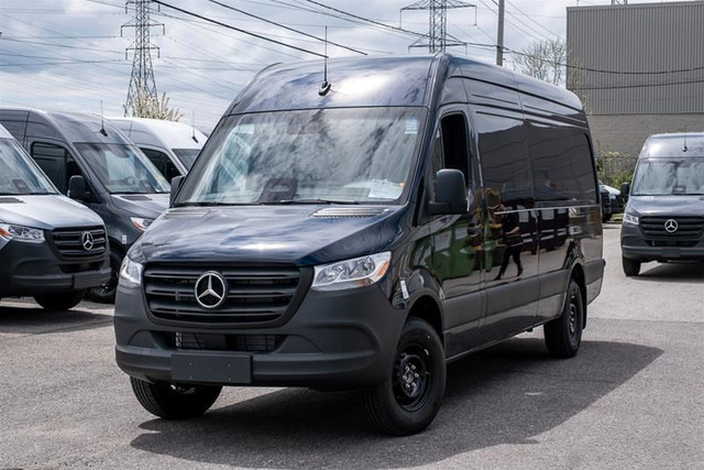 2025 Mercedes-Benz Sprinter 2500 170 Wheelbase High Roof RWD in Cars & Trucks in Laval / North Shore