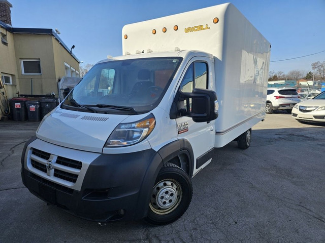 2014 Ram ProMaster 3500 Cutaway Boite 14 Pied $795/Mois in Cars & Trucks in City of Montréal