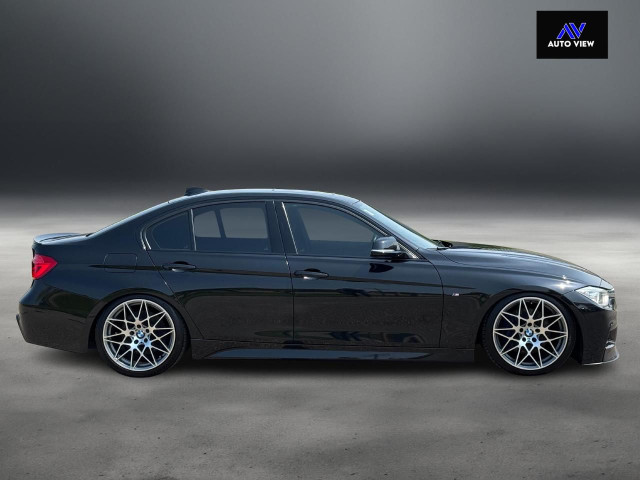 2014 BMW 3 Series 335i xDrive **TASTEFULLY MODIFIED**NO ACCIDENT in Cars & Trucks in Hamilton - Image 4