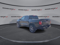 This GMC Canyon has a dependable Turbo Gas 4cyl 2.7L engine. Power Driver's Seat, Lane Departure. *T... (image 5)