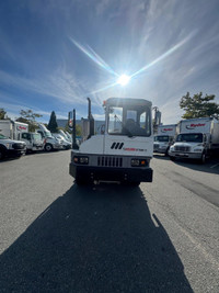 2020 OTTAWA 4X2 T2 Single Axle Yard Tractor - Automatic transmission-30000 GVW. Buying a single vehi... (image 1)