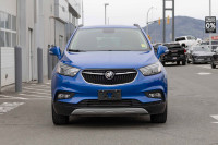 Discover comfort and confidence in this 2018 Buick Encore AWD Essence. With all-wheel drive capabili... (image 1)