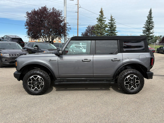 2021 Ford Bronco Outer Banks Low KM | Clean Carfax | Navigation in Cars & Trucks in Calgary - Image 4