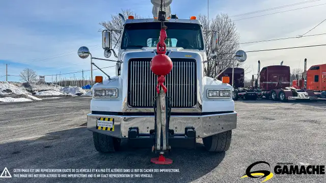 2019 WESTERN STAR 4900SB TELESCOPIC CRANE in Heavy Trucks in Chilliwack - Image 3