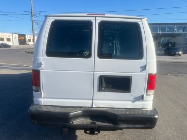 2013 Ford Econoline Cargo Van E-350 Super Duty EXTENDED-DIVIDER- in Cars & Trucks in City of Toronto - Image 4