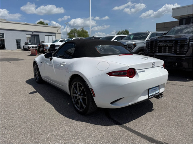2016 Mazda MX-5 GT in Cars & Trucks in Markham / York Region - Image 3