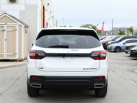 **MARKET VALUE PRICING**, AWD, 12 Speakers, 3rd row seats: split-bench, 4-Wheel Disc Brakes, ABS bra... (image 4)