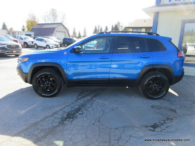  2022 Jeep Cherokee LOADED TRAILHAWK-ELITE-EDITION 5 PASSENGER 3 in Cars & Trucks in Markham / York Region - Image 3