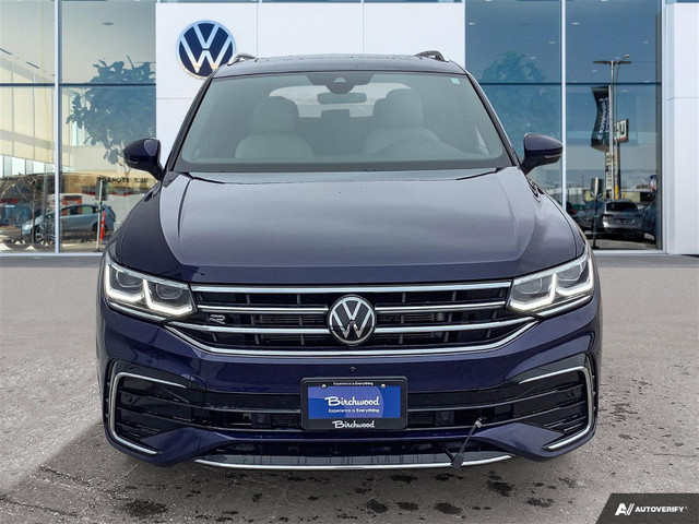 2022 Volkswagen Tiguan Highline R-Line Local | One Owner | Coole in Cars & Trucks in Winnipeg - Image 2