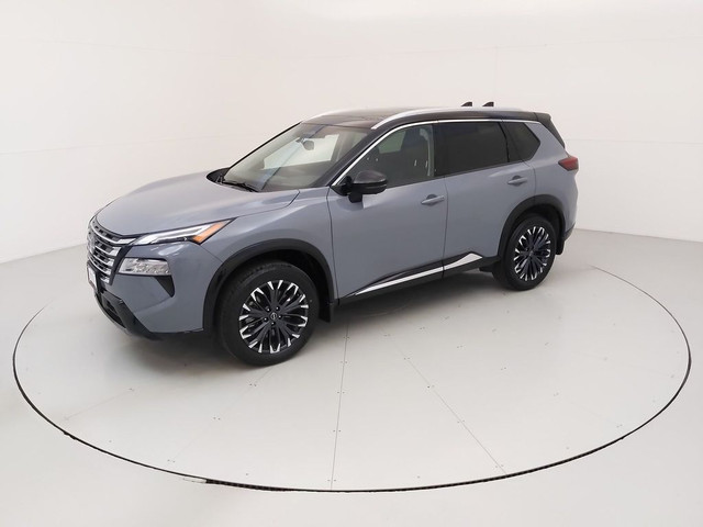 2025 Nissan Rogue Platinum in Cars & Trucks in Winnipeg - Image 2